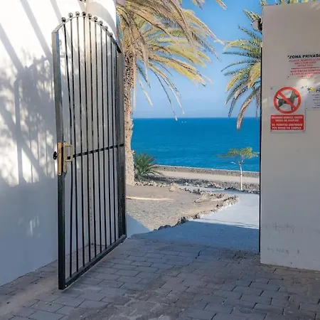 Casa Junto Al Mar Дом отдыха Коста-Тегисе